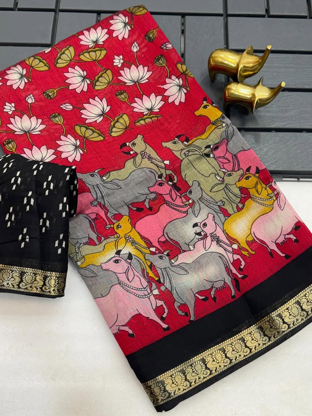 Maroon Mangalkari Viscouse Silk Print n Weaving Work Fancy Designer Festive Wear Saree for Women(cow)