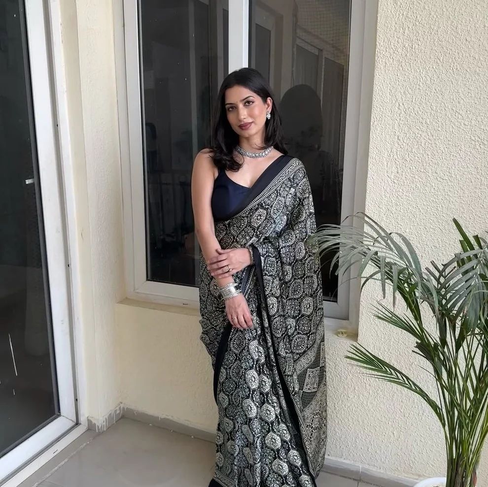 STYLISH AJRAKH SAREE